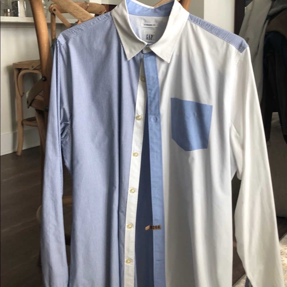 Gap men’s dress shirt